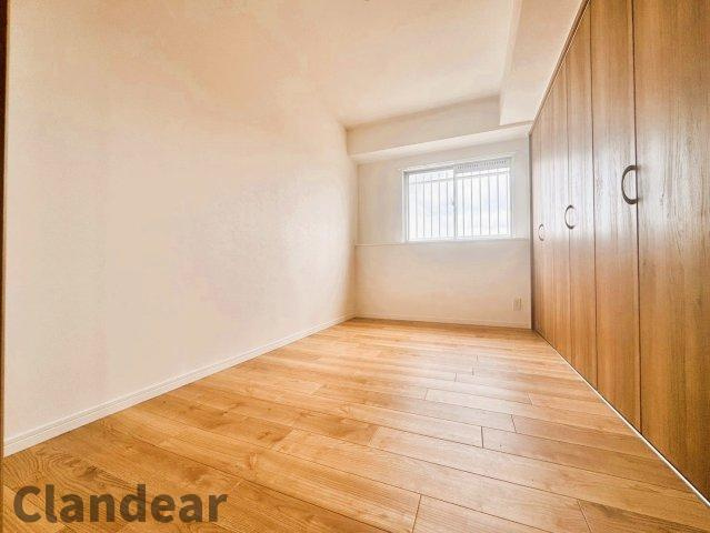 ファミール南常盤平の洋室|ドキドキの新生活も、安心してスタート。ぴったりの住まいを見つけませんか？クランディアが一緒に住まい選びをサポートします‼　まずは、お気軽にお問合せください　＃クランディア