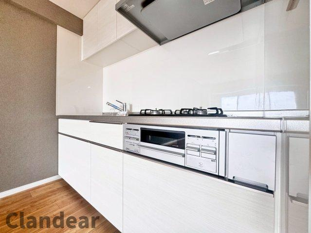 ファミール南常盤平のキッチン|ドキドキの新生活も、安心してスタート。ぴったりの住まいを見つけませんか？クランディアが一緒に住まい選びをサポートします‼　まずは、お気軽にお問合せください　＃クランディア