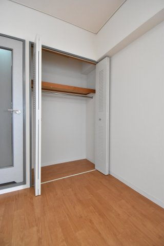 デ・リード住吉公園の収納