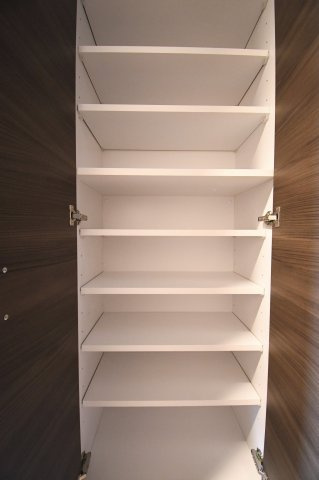 RJRプレシア大橋駅前の収納