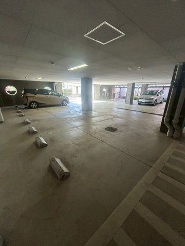 モンクレール夙川の駐車場
