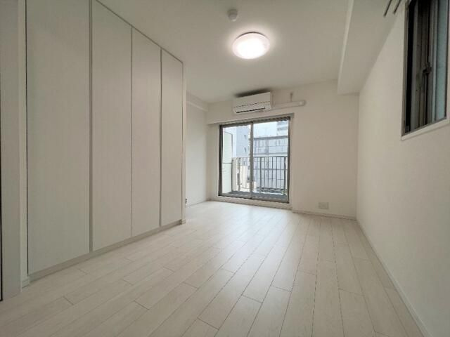 T.F flat(ティエフフラット)の内装