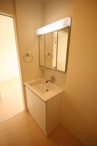 【独立洗面台】