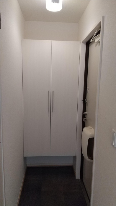 ラヴィアンローズ　B棟の玄関