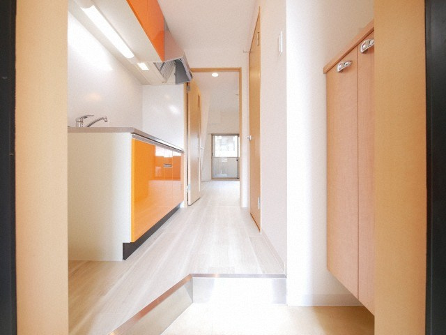 SERENiTE天六西の玄関