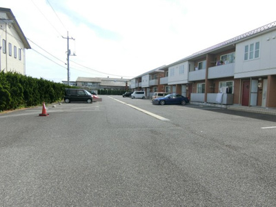 【駐車場】 | パインデュー　A棟