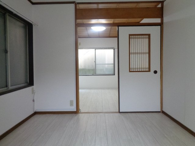 コーポ富士の寝室