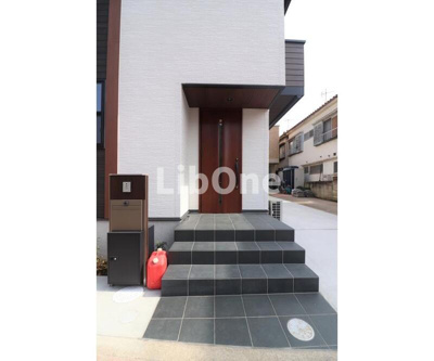 【エントランス】 | 市川市香取1丁目戸建貸家