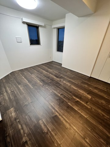 クレストタップ綾瀬の居間・リビング|※同タイプの他階部屋参照