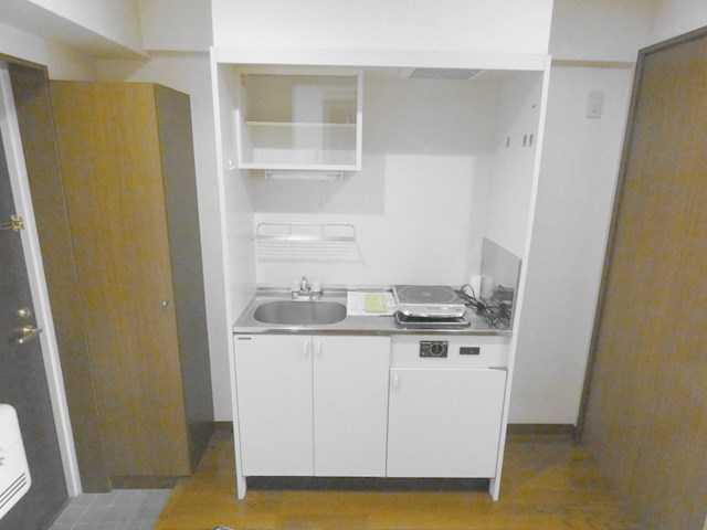 ドミールN竹原のキッチン|★IHコンロ付きです。