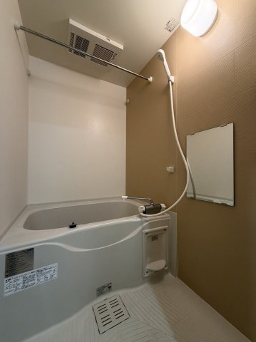 フジパレス山之内X番館の浴室