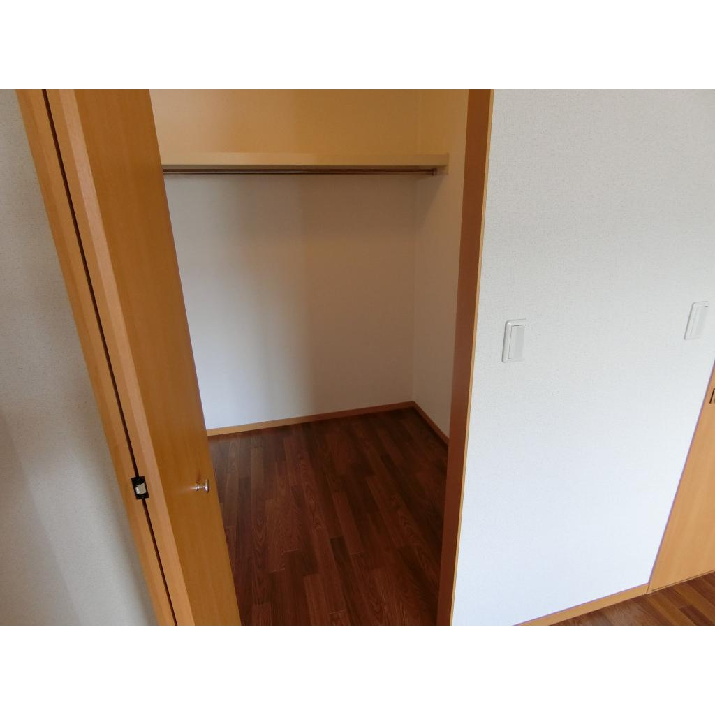 メゾンシャローム　Ａの収納