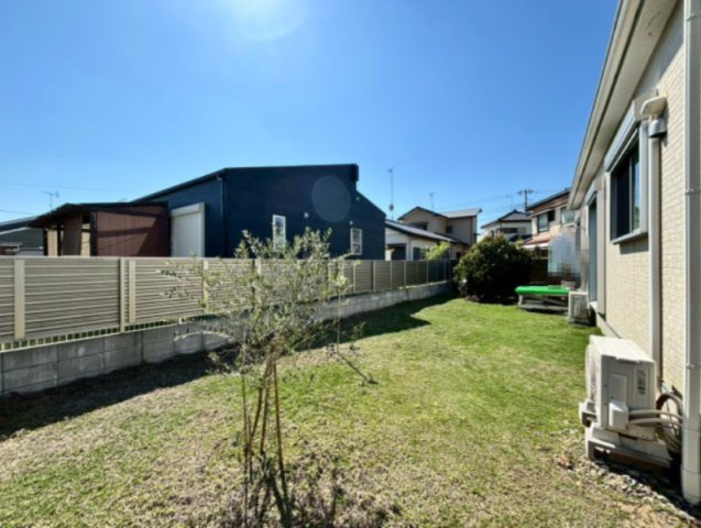 大網白里市南横川　中古戸建の庭