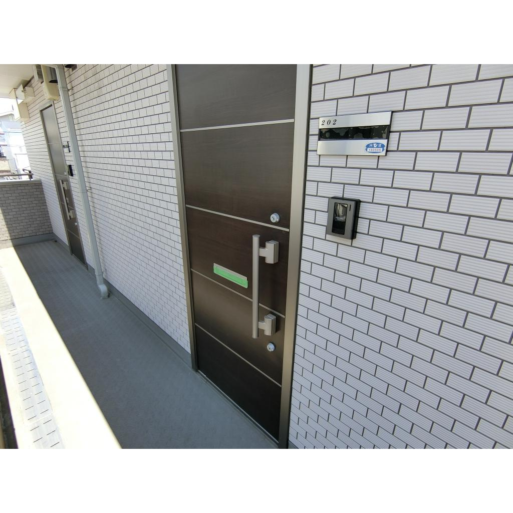 ウィステリアの玄関