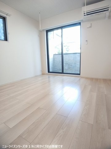 レジデンシアの居間・リビング