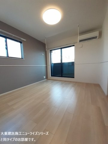 サンリットシャイニングの居間・リビング