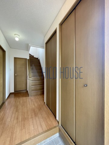 テラスクレストの玄関