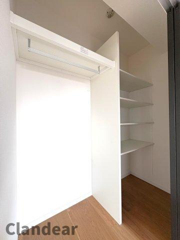 ライオンズマンション谷塚駅前第二の収納|ドキドキの新生活も、安心してスタート。ぴったりの住まいを見つけませんか？クランディアが一緒に住まい選びをサポートします‼　まずは、お気軽にお問合せください　＃クランディア