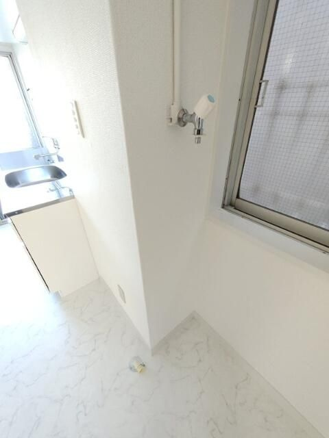 山上ロイヤルマンションの設備|洗濯機置場
