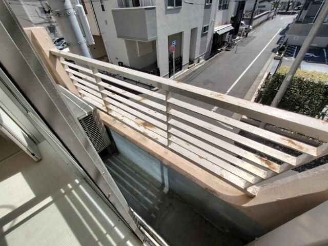 山上ロイヤルマンションのバルコニー