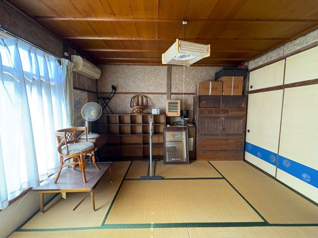 笠岡市笠岡売家2の和室