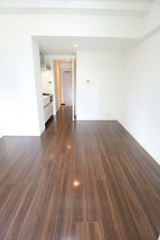 大阪市都島区都島南通２丁目の賃貸マンションの居間・リビング