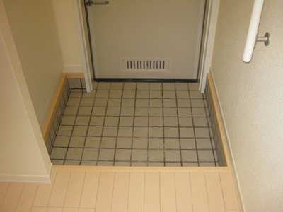 【玄関】 | シャーメゾンさかい