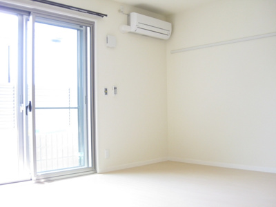 【寝室】 | シャーメゾンさかい