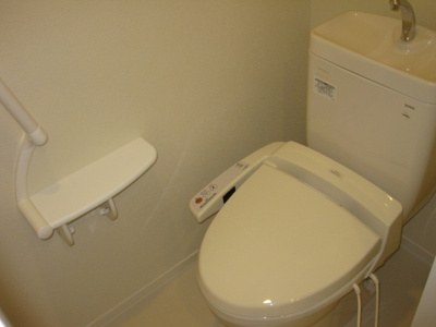 【トイレ】 | シャーメゾンさかい