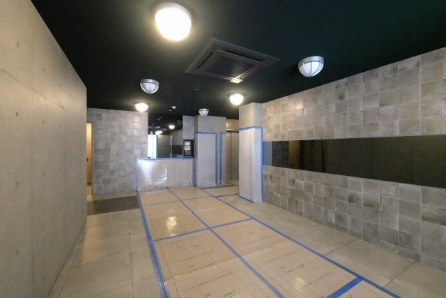 ＷＯＲＶＥ大阪本町のロビー