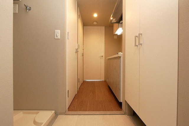 ＷＯＲＶＥ大阪本町の玄関