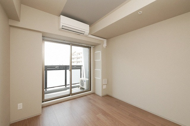 ＷＯＲＶＥ大阪本町の居間・リビング