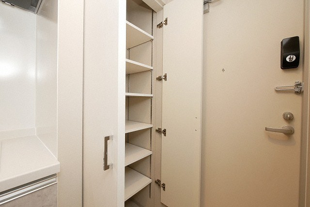 ＷＯＲＶＥ大阪本町の収納