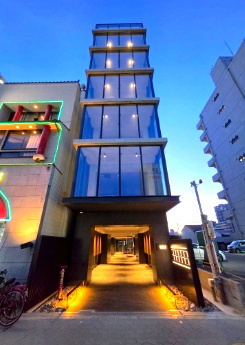 ＥＡＲＬＳ　ＴＡＮＩＭＡＣＨＩ