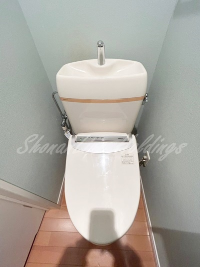 横浜市泉区下飯田町のアパートのトイレ