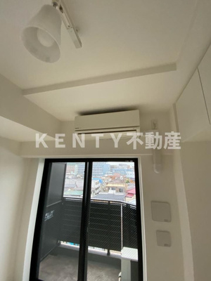 【寝室】 | ブライズ蒲田ＳＯＵＴＨ | 開放的な寝室です