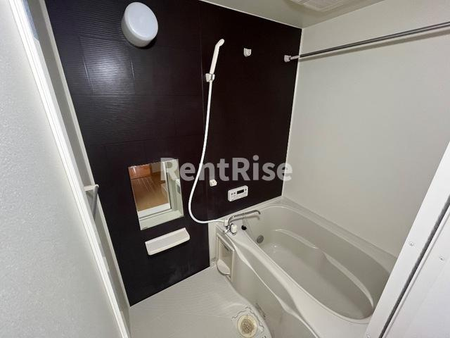 ガーディアンの浴室|バス