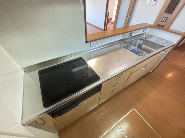 久留米市田主丸町森部の一戸建てのキッチン