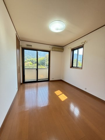 久留米市田主丸町森部の一戸建ての内装
