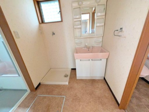 和泉市葛の葉町１丁目戸建て（土地65坪）の居間・リビング