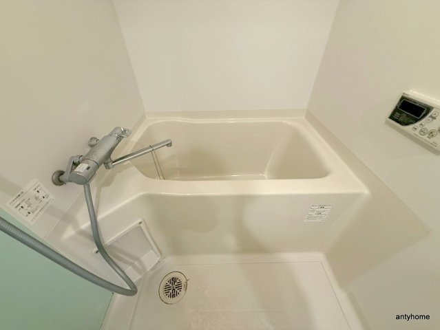 エスリード大手前　仲介手数料無料の浴室