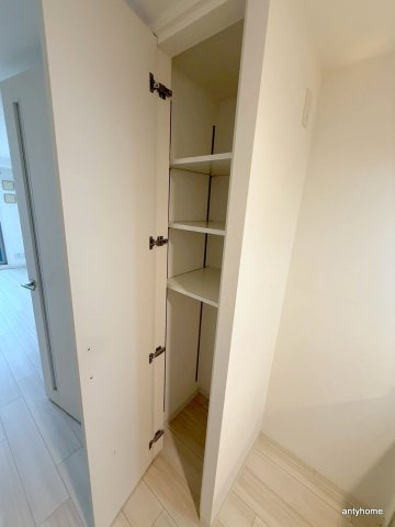 エスリード大手前　仲介手数料無料の収納