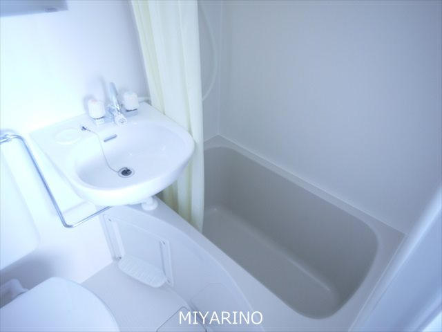 コーポ伊藤の浴室