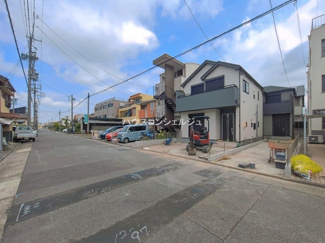 【前面道路含む現地写真】 | 名古屋市西区枇杷島5丁目12-7【仲介手数料無料】新築一戸建て　B号棟