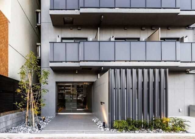 ドゥーエ亀戸Ⅲのエントランス