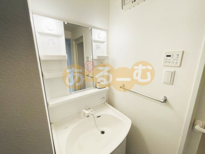 【洗面所】 | フルーヴトレーズ