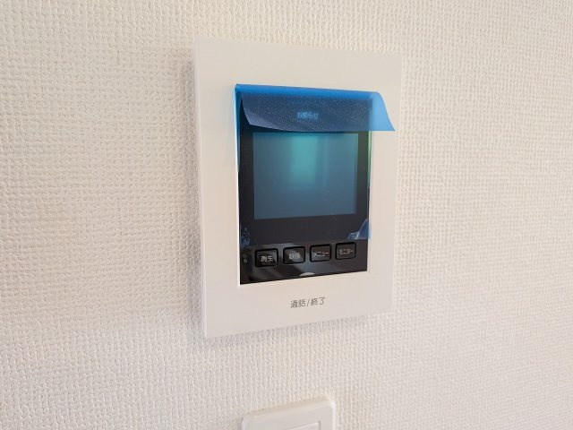 八王子市　弐分方町　新築一戸建て　１０期のセキュリティ|～TVモニター付インターホン　訪問者の確認に便利です～