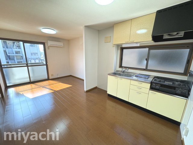 【キッチン】 | ポルト　ベール　C