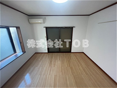 【設備】 | グリーンハイム烏山 | エアコン　防犯シャッター