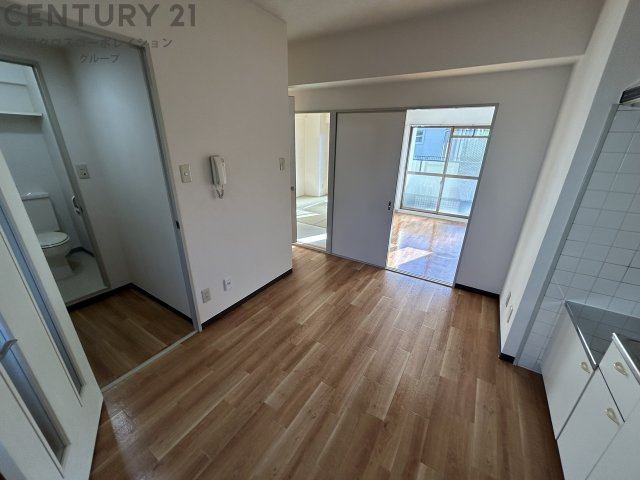 最上階角部屋で過ごしやすくてオススメ！